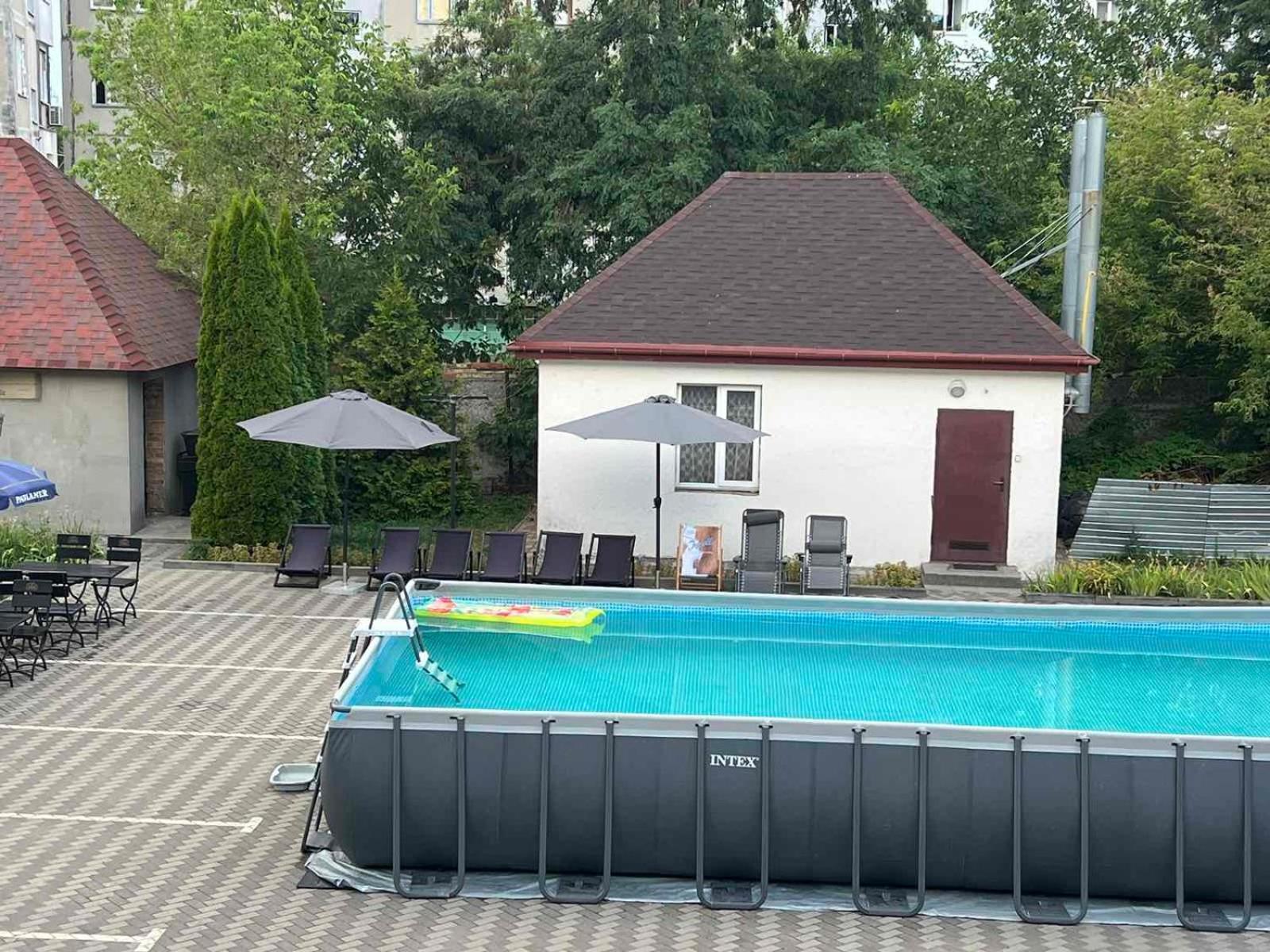 Stara Vezha Hotel 2*