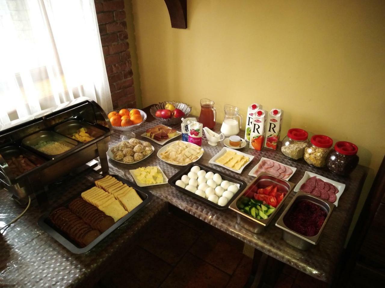 Otel Stara Vezha 2*