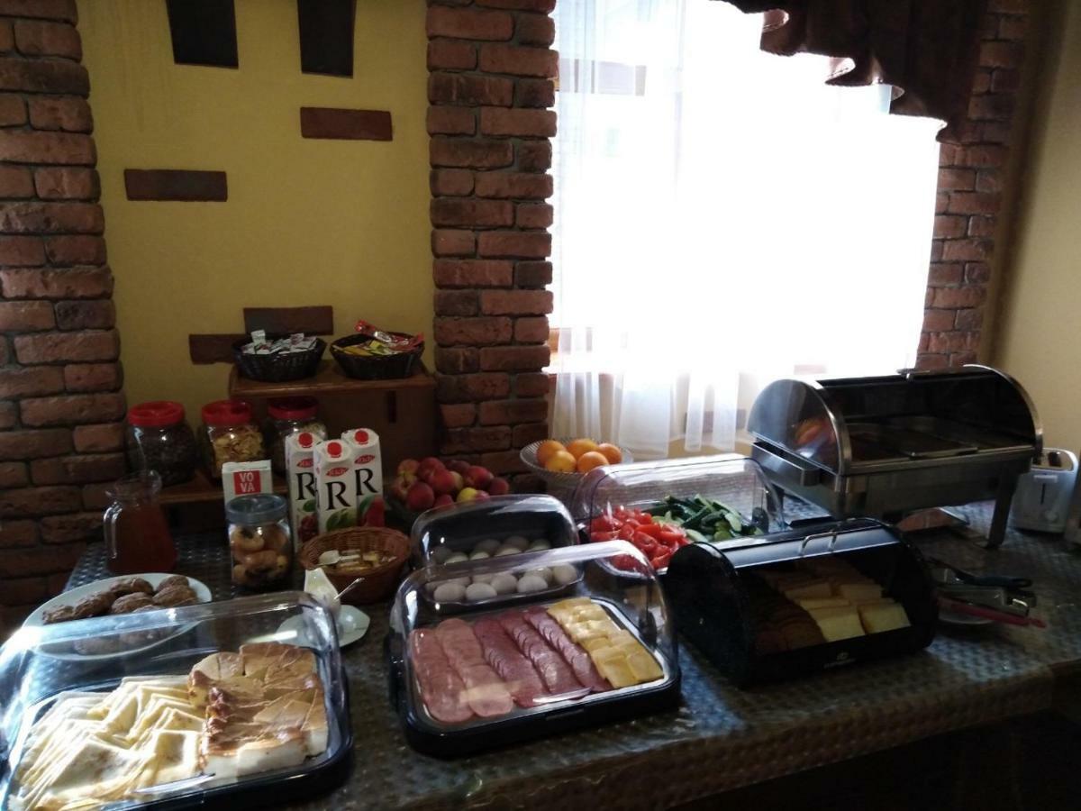 Stara Vezha Hotel Boryspilʼ