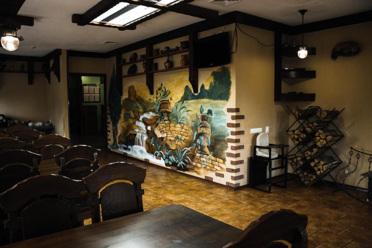 Hotel Stara Vezha 2*